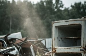 Driven by hunger, a poor young girl pried open a rusted, abandoned fridge in a back alley. She never expected that the secret hidden inside would change her fate and the life of a total stranger forever.